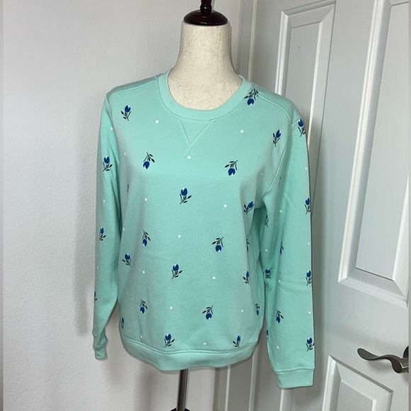 Karen Scott Sweaters - Mint Sweatshirt with Blue‎ Floral Design